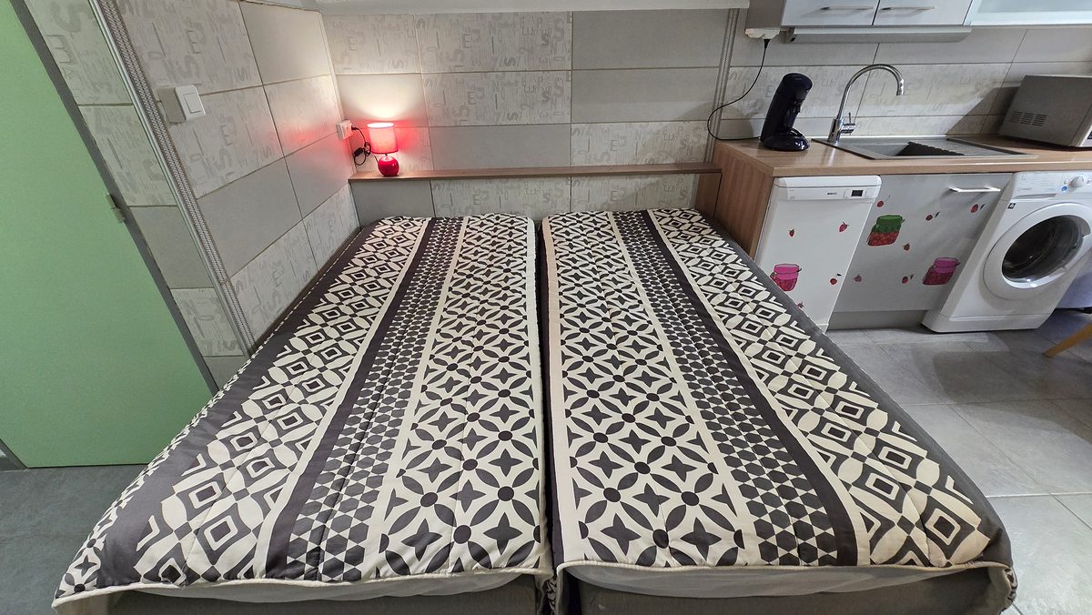 Les deux lits de 90&nbsp;cm, côte à côte